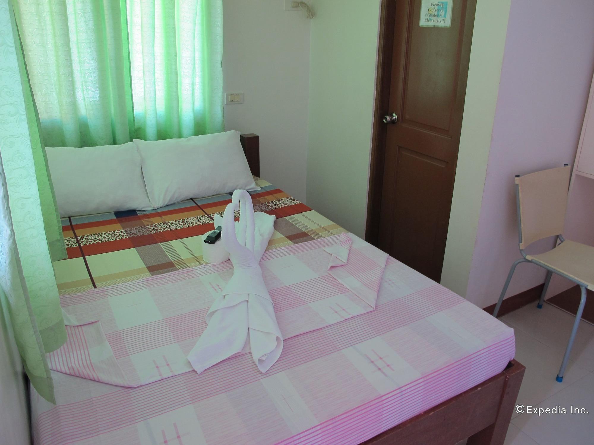 Sea Jewel Beach Resort Puerto Galera Exterior photo