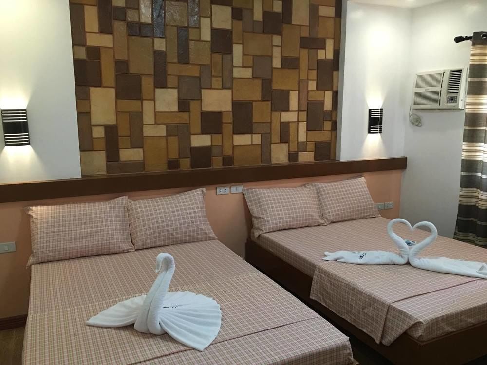 Sea Jewel Beach Resort Puerto Galera Exterior photo