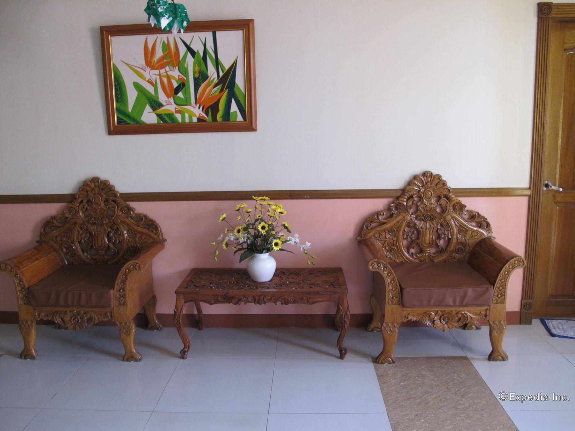 Sea Jewel Beach Resort Puerto Galera Exterior photo